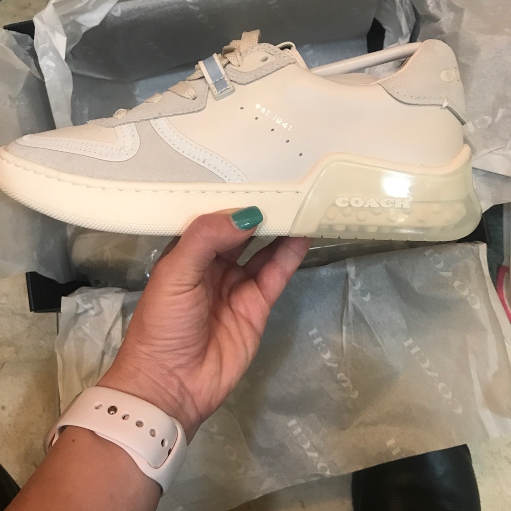 Authentic Coach shoes - Picture 2 of 4